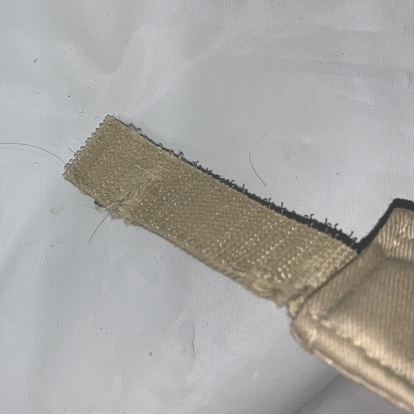 Disneyland khaki Visor Hat - Picture 9 of 9